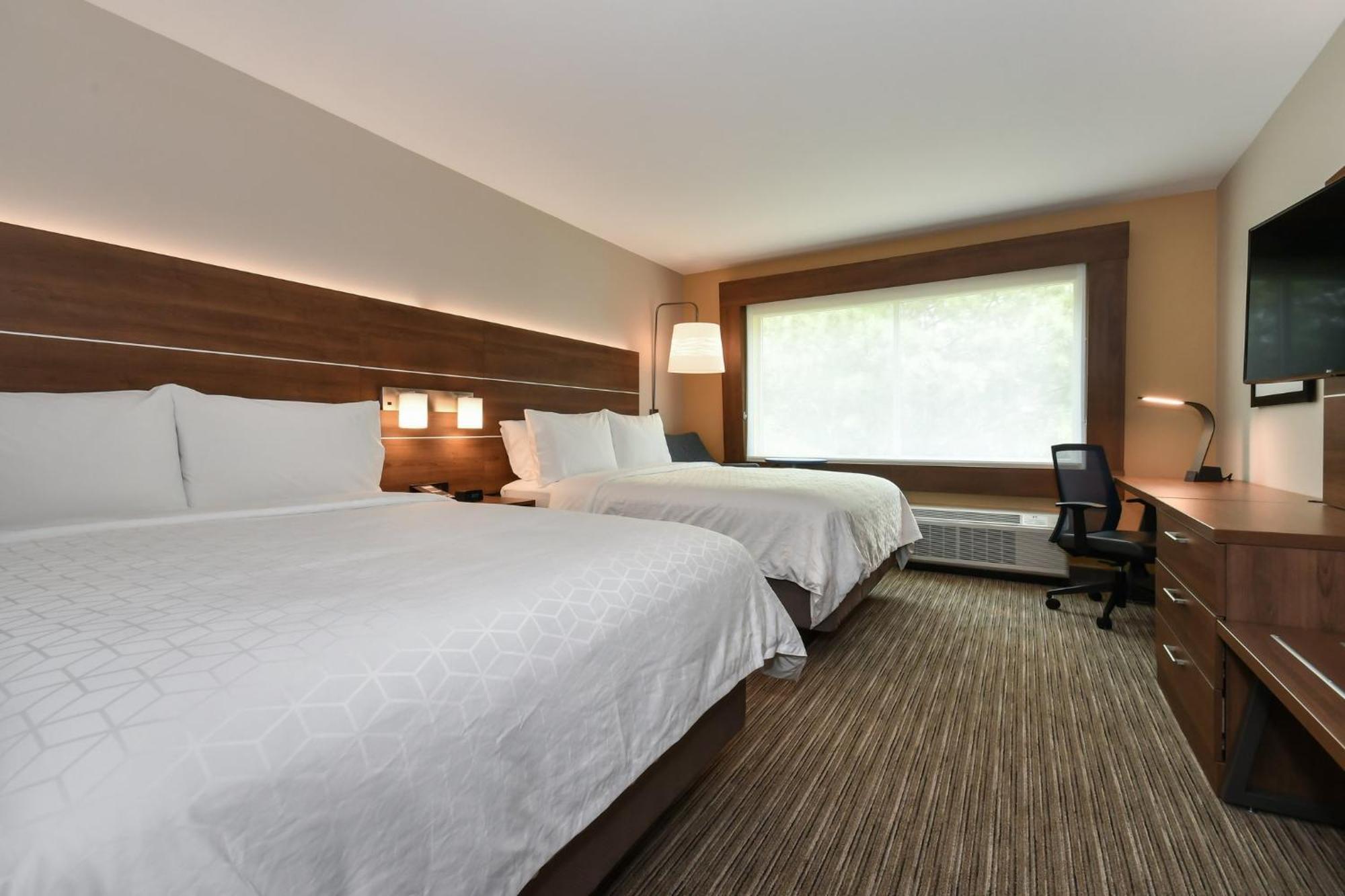 Holiday Inn Express & Suites Charlotte - Ballantyne By Ihg Екстер'єр фото
